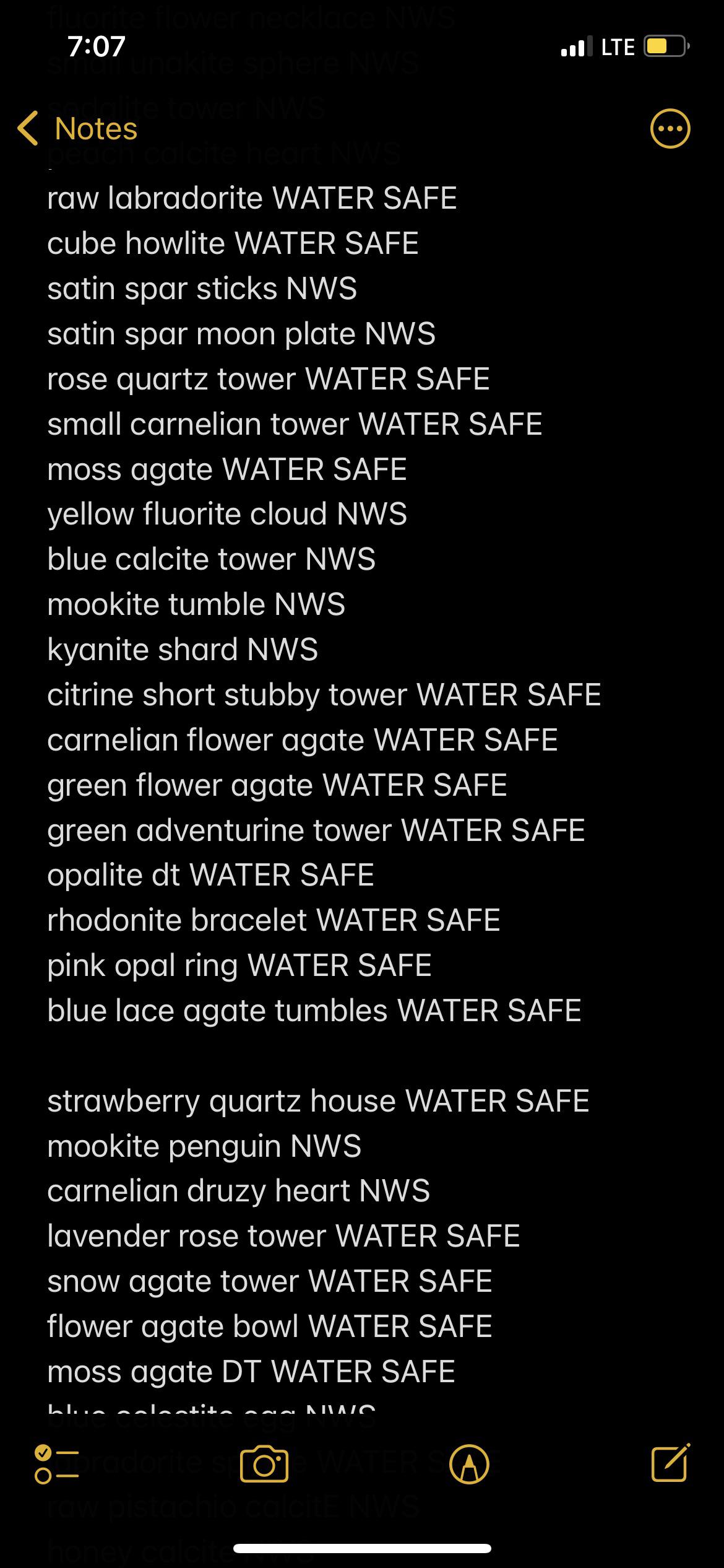 水晶手鏈碰水清潔