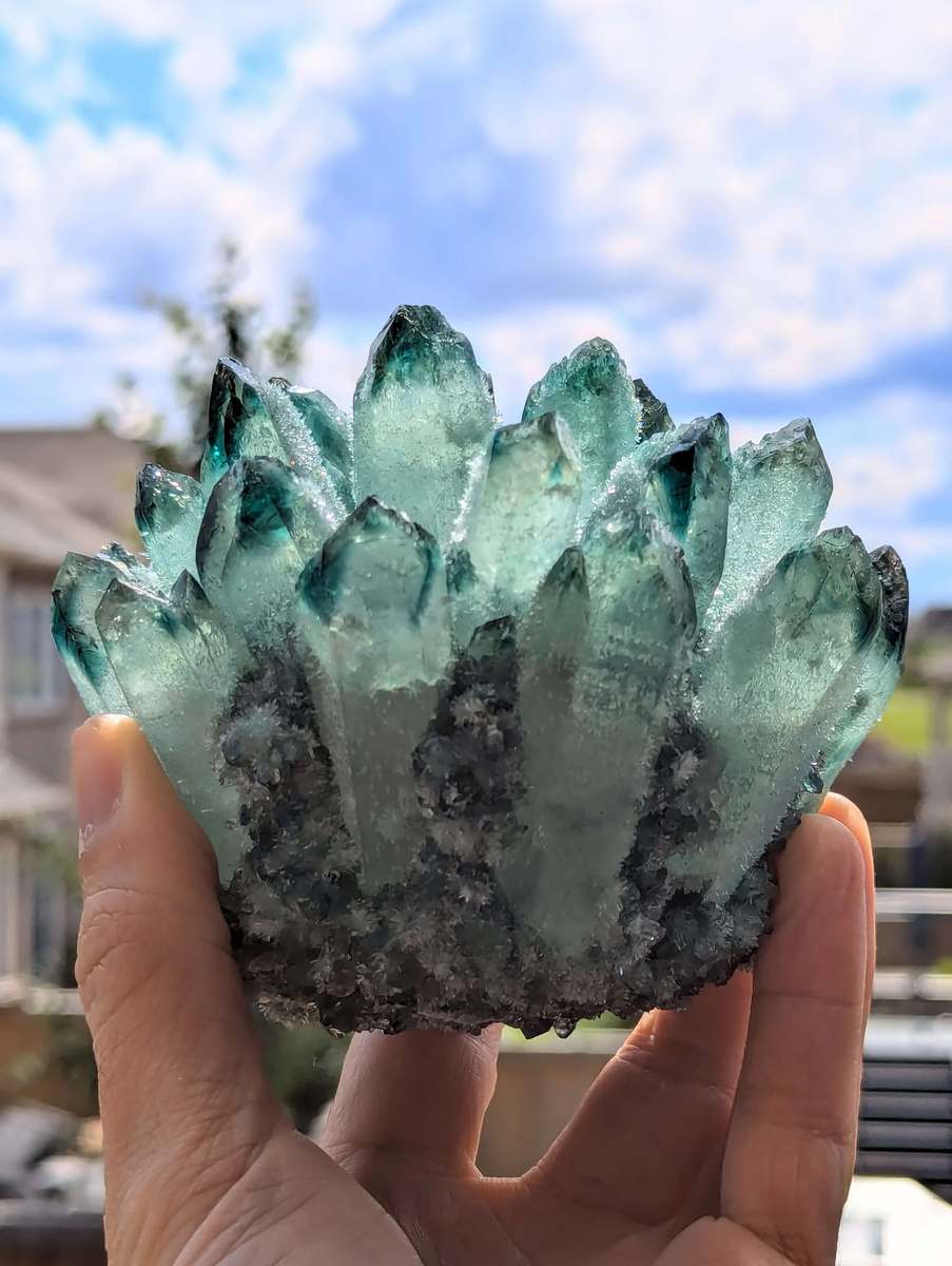 綠幽靈原石 冷門健康水晶